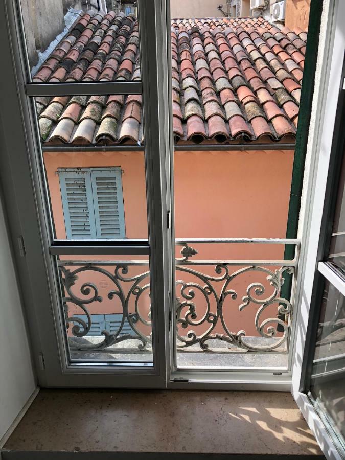 A Deux Pas Du Palais Des Festivals , Deux Pieces Dans Le Bas Du Quartier Historique Du Suquet A Cannes Apartment Exterior photo